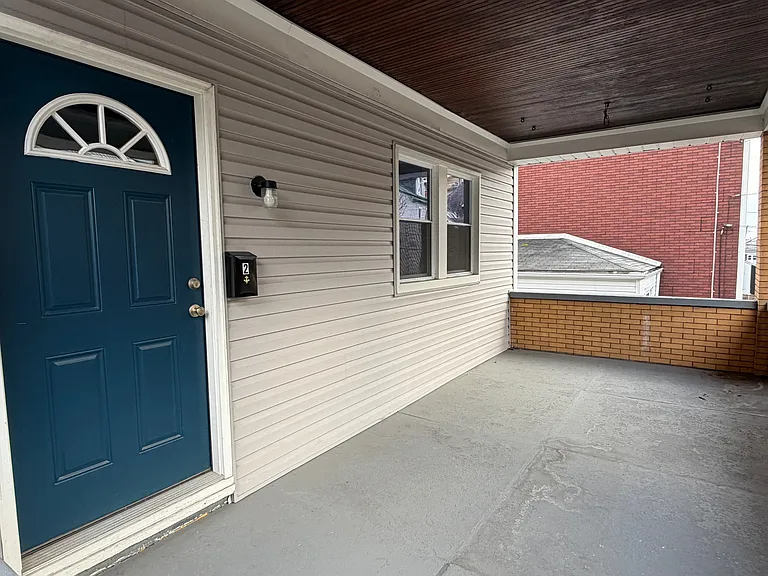 1706 Rhine St — Photo 14