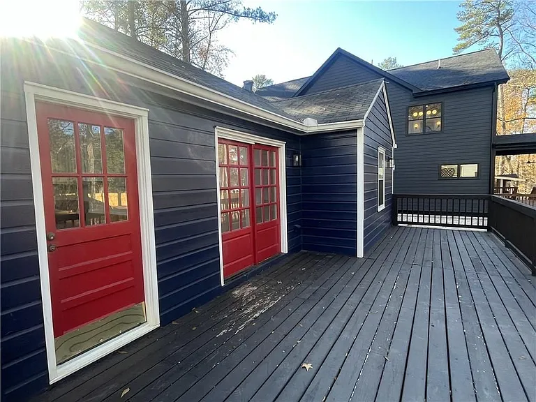 1192 Kingsley Cir — Photo 4