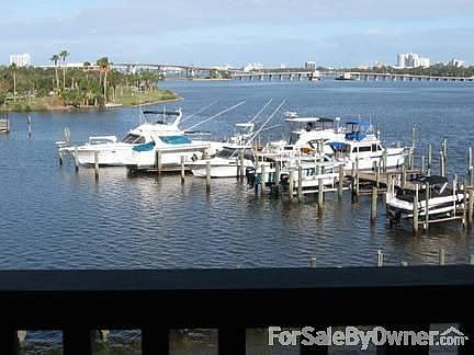 1st image of 633 Marina Point Dr