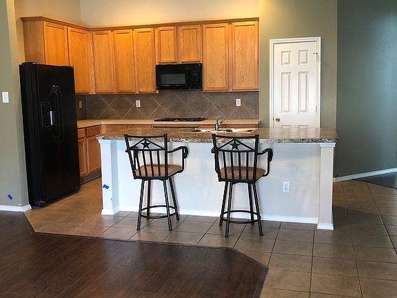 Open kitchen, lots of space.