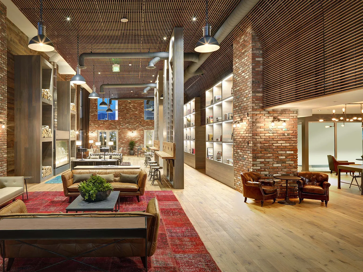 Vinyl Hollywood — Photo 4