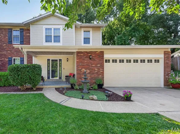 117 Meadow Ridge Ct, Saint Peters, MO 63376