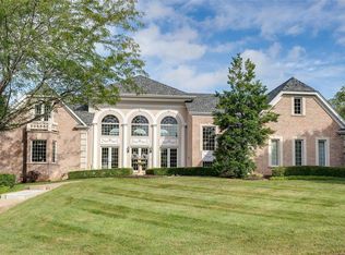 5414 Guinevere Dr, Weldon Spring, MO 63304