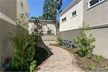 2nd image of 11500 186th St #B-1