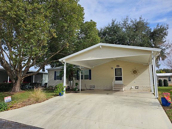 3742 Russian Olive Ln, Zephyrhills, FL 33541 | MLS #11236049 | Zillow