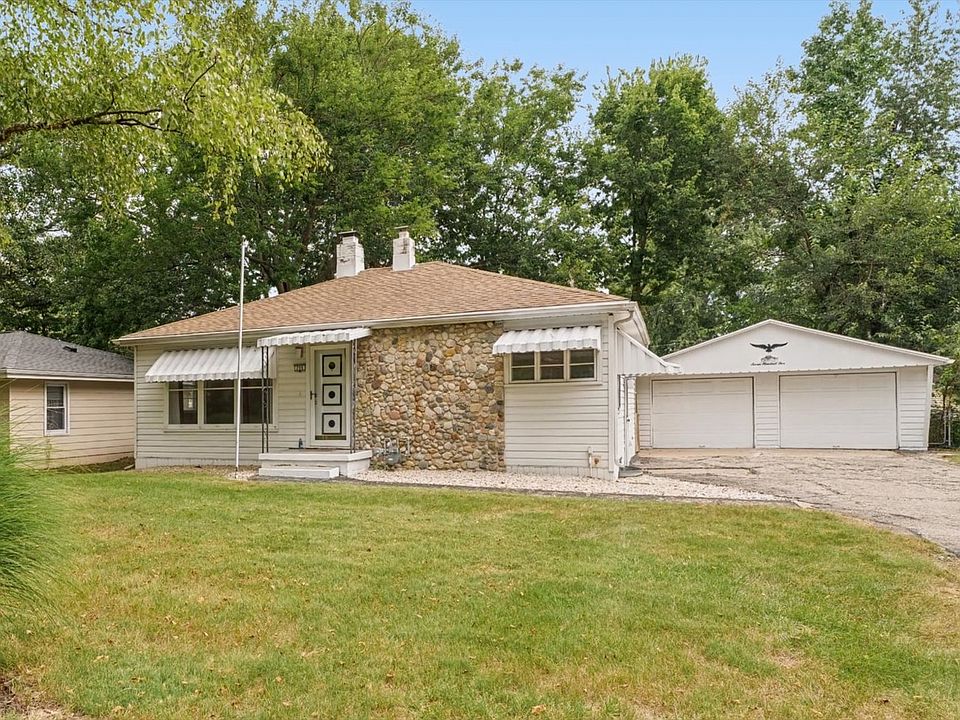 1st image of 705 Dover Pl