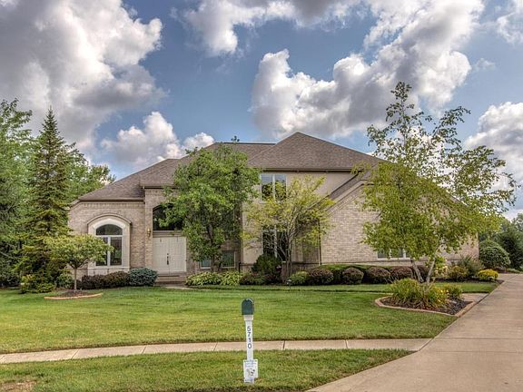 2nd image of 5710 Heritage Lakes Dr