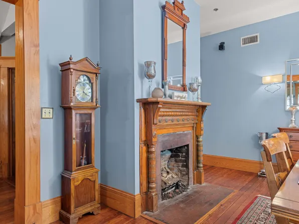 221 SE 7th St #Id1359129p, Gainesville, FL 32601