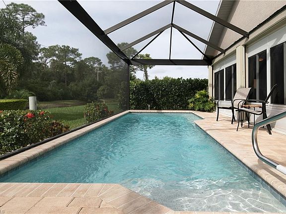 4th image of 3352 Sabal Springs Blvd