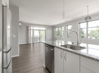 1623 N Jackson St #502, Milwaukee, WI 53202