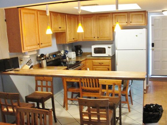 3rd image of 115 E Coronado Dr APT 208