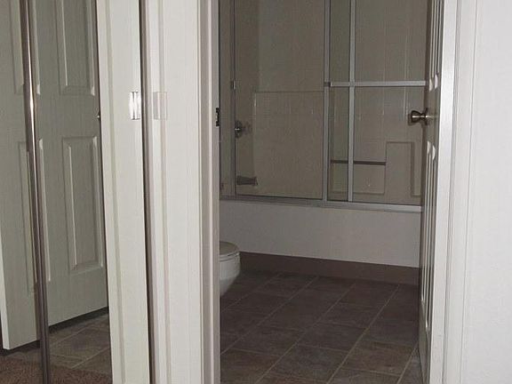 5th image of 760 E Route 66 APT 30