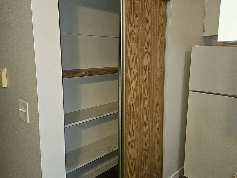 Country Lane Apartments — Photo 6