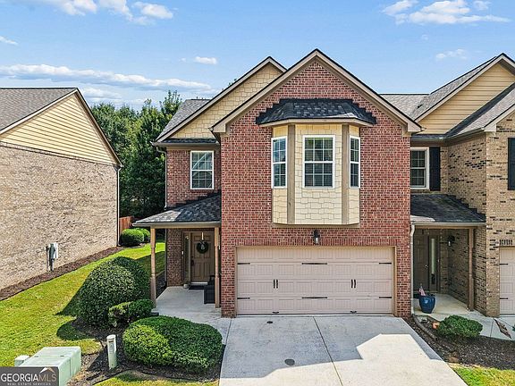 3rd image of 3281 Open Fields Dr