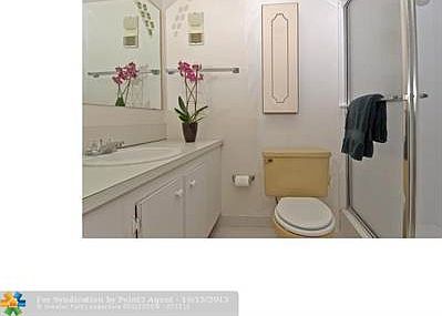 5th image of 4629 Poinciana St APT 417