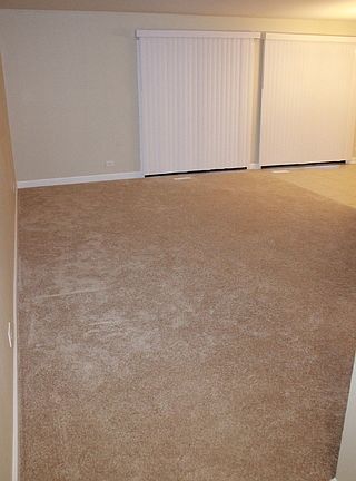 3rd image of 329 Silverwood Ct APT B1