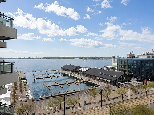 230 Queens Quay W #1028 Photo 1