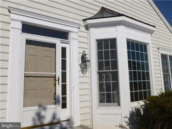 2 Trewbridge Ct, Princeton, NJ 08540