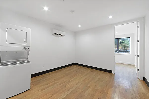 Rented by TorsX Inc | media 7