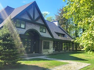 2 Rocky Point Rd, Shelter Island, NY 11964