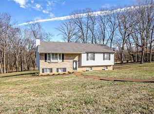 1824 Grace Dr, Columbia, TN 38401