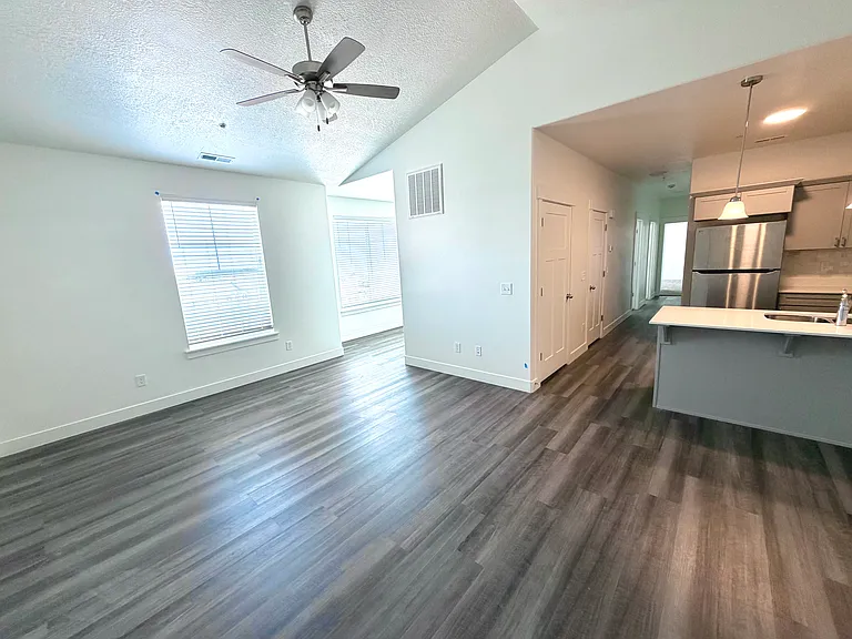 762 Lang Ct N #301 — Photo 5