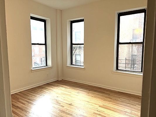 4th image of 495 W End Ave APT 42