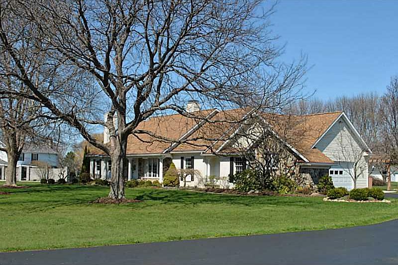 1st image of 601 Lyme Ct