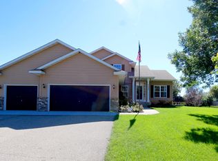 3122 198th St W, Farmington, MN 55024