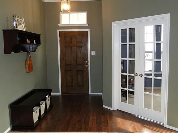 3rd image of 4801 Escambia Ter