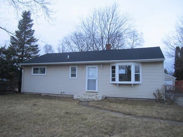 1st image of 2808 Theresa Ave
