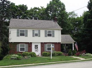 808 Harden Dr, Pittsburgh, PA 15229
