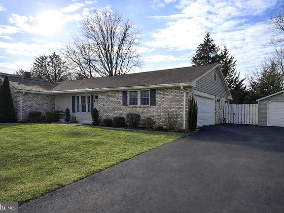 2nd image of 214 William Dr