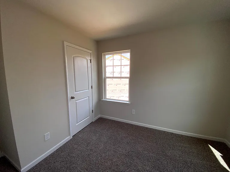 6525 Revolutionary Trl — Photo 8