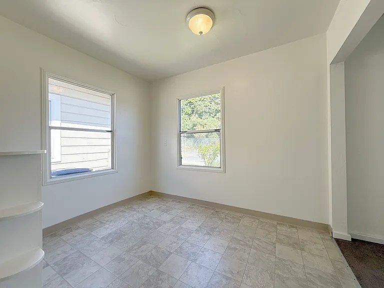 909 Laurel St #1 — Photo 11