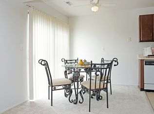 Farmbrooke Manor, Clinton Township, MI 48035