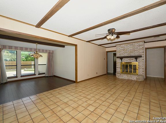 5th image of 115 Granada Dr