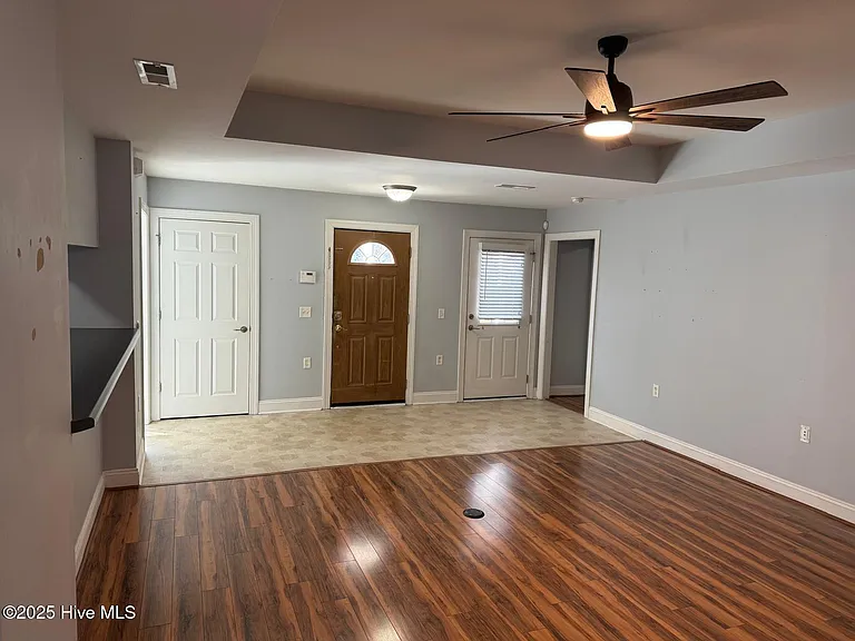 1905 Covengton Way #104 — Photo 20