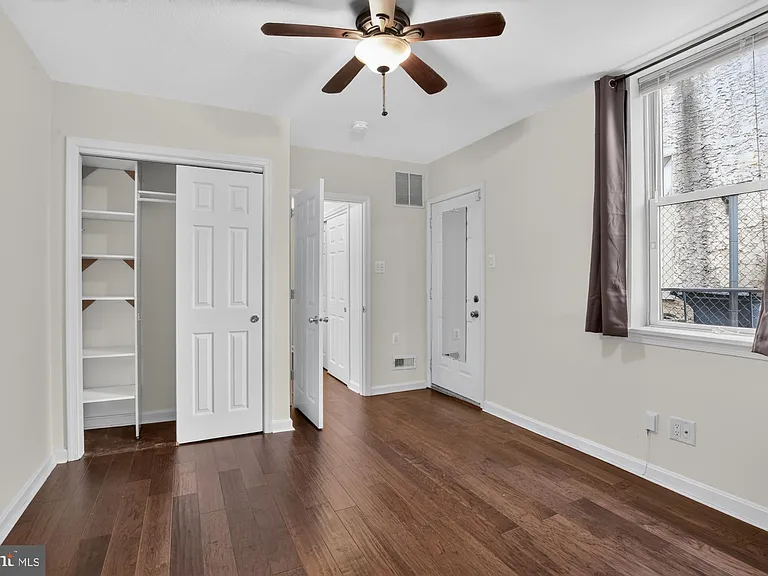 4435 Sansom St #1 — Photo 13