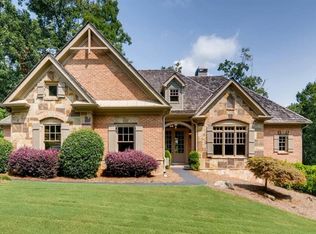 11 Peninsula Way, Dawsonville, GA 30534