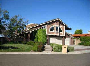 2418 Unicornio St, Carlsbad, CA 92009