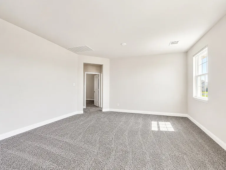 3119 Cordelia Dr — Photo 2