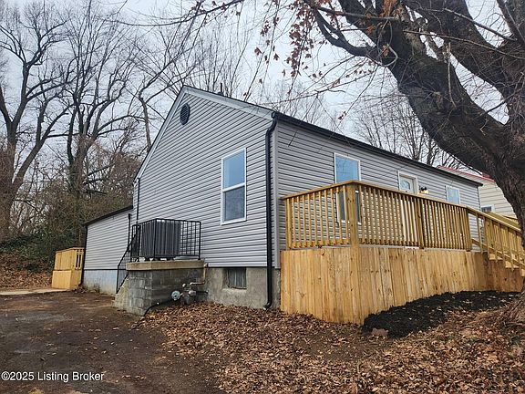3rd image of 322 Meadow Ln