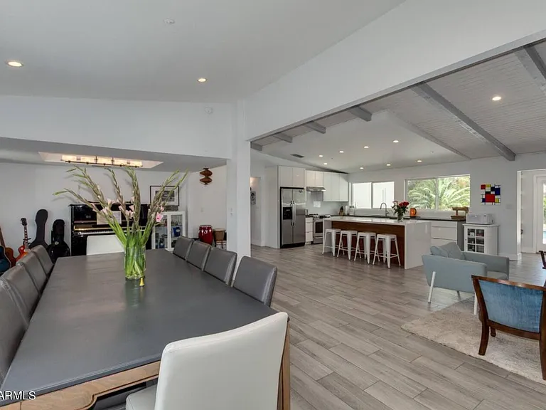 11209 N 45th Way — Photo 6