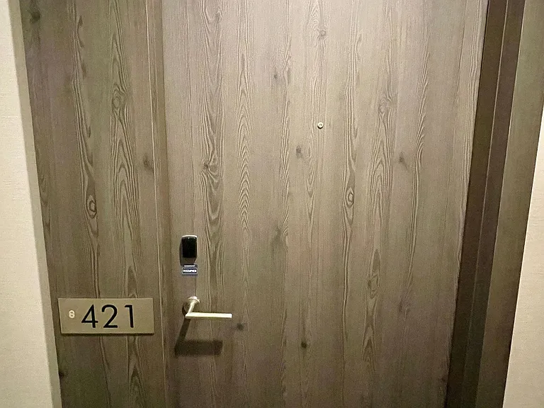 25 Richmond St E #421 — Photo 3