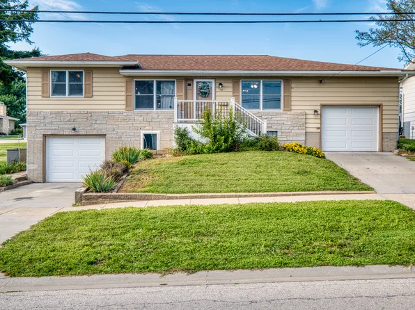 919 3rd Ave, Fulton, IL 61252