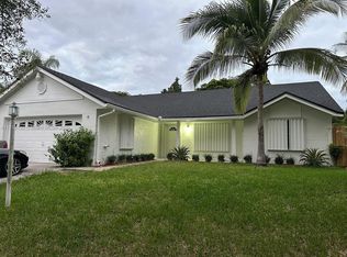 9791 SW 216th Ter, Cutler Bay, FL 33190