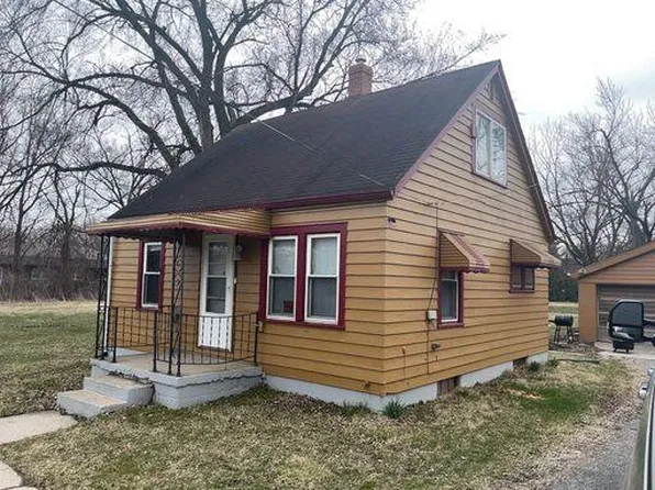 735 E 61st Ave, Merrillville, IN 46410