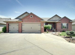 2410 N Flutter Ln, Wichita, KS 67228