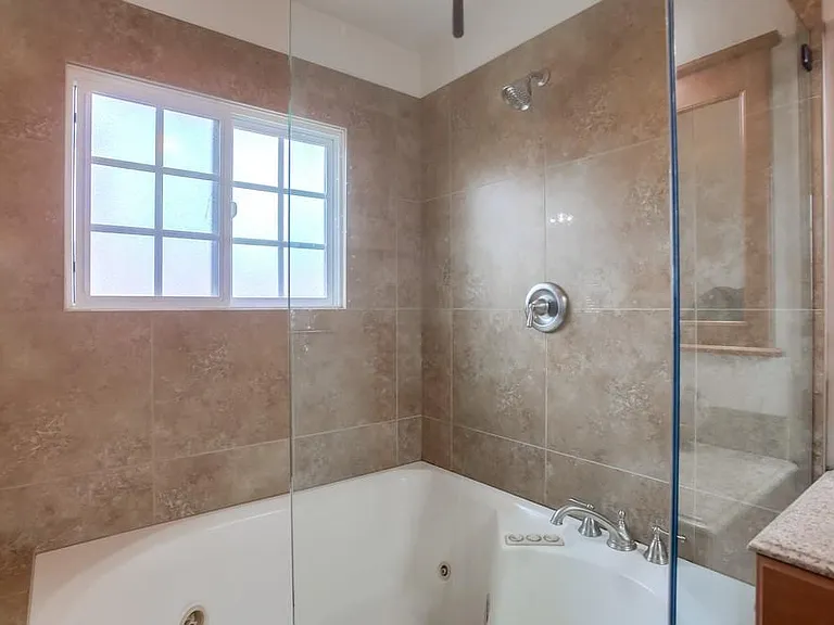 4402 Mount Lindsey Ave — Photo 35